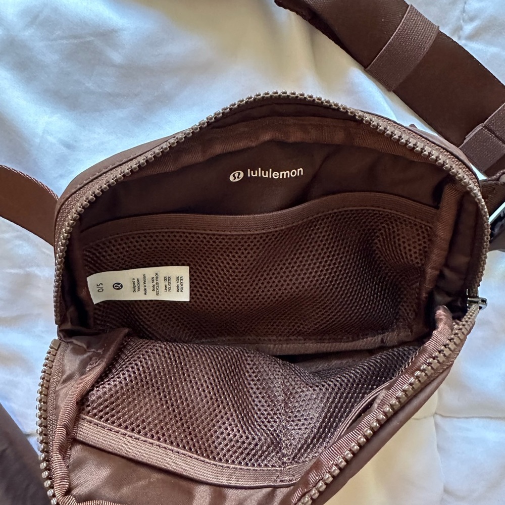 Lululemon Belt Bag In Java Gem
